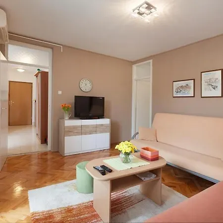 Appartement Orange Oasis Makarska